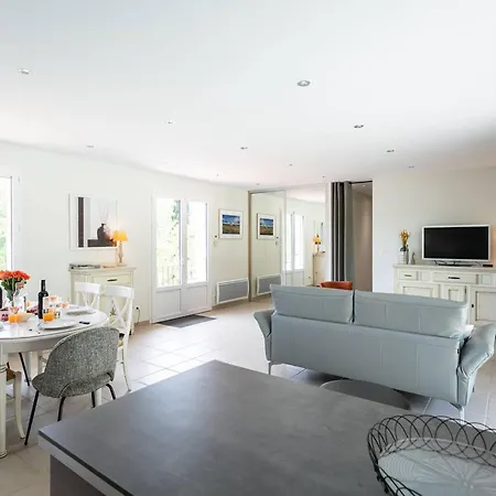 Feriehus Maison Climatisee, Piscine Privee - 6 Pers. - Fr-1-828-19 *